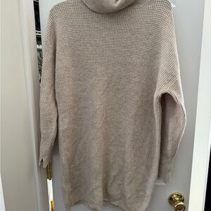 Aerie Soft Beige Turtleneck Sweater